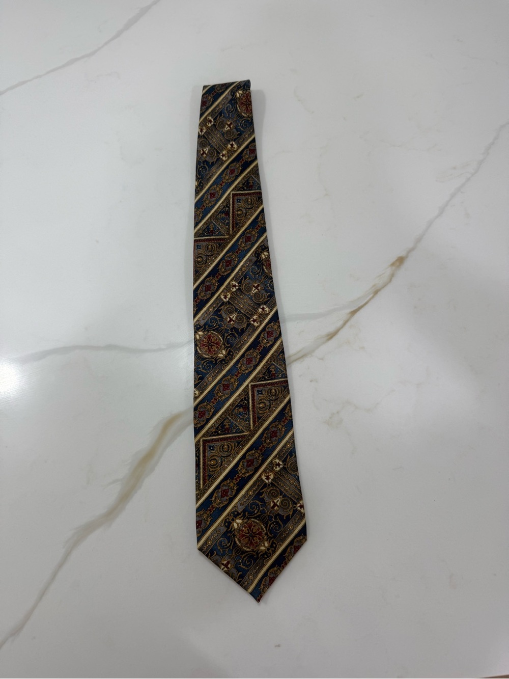 bill blass Navy and Gold Paisley & Stripe Men's Tie